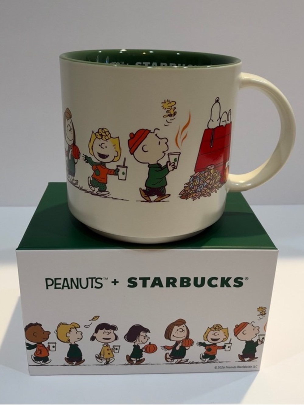 Starbucks x Peanuts 2026 Fall Snoopy Ceramic Mug (14 oz)